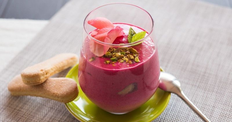 Fenséges gránátalmás pohárkrém: a 30 perces édesség, ami elvarázsol