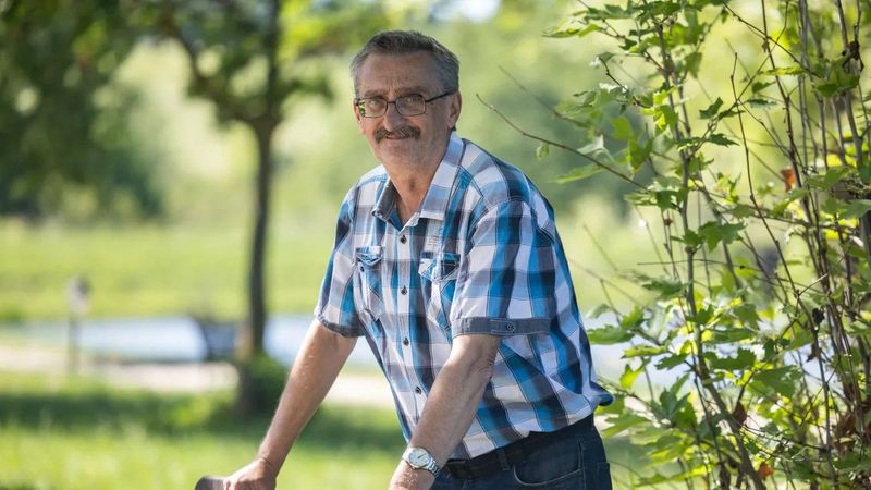 Az ismert mentős megrázó búcsúja: egy családi tragédia örökre nyomot hagyott benne