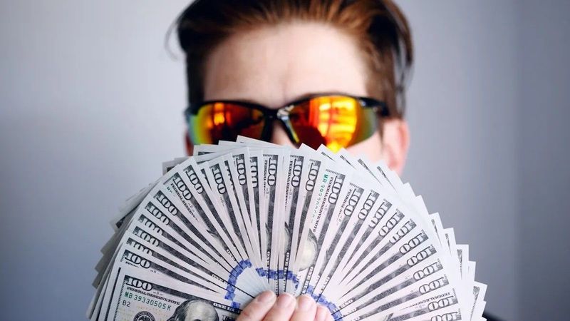 Az online szolgáltató áremelései visszaüthetnek, komoly visszafizetés jöhet