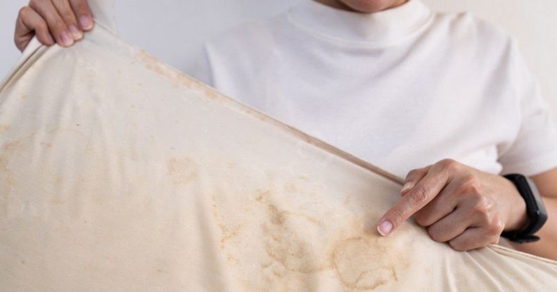 A vegyészmérnök titka: Így lesz újra hófehér a párnád!