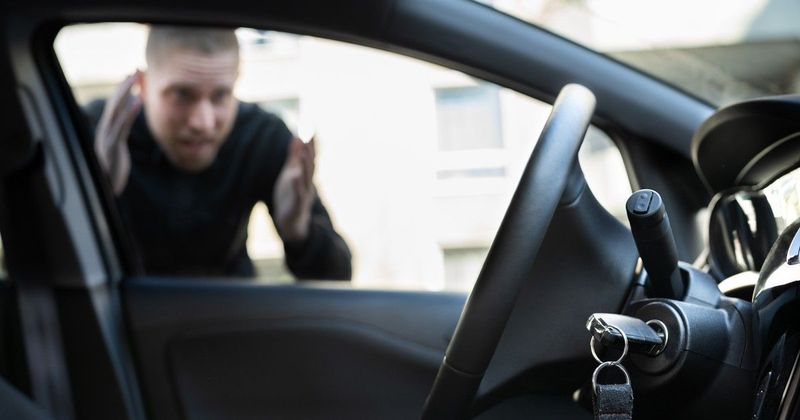 5 zseniális trükk, amivel az autótolvajok rémálma lehetsz!