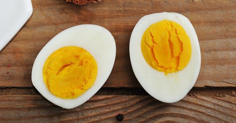 Tojásfogyasztás veszélyei: mikor válik károssá a májad és hasnyálmirigyed számára?