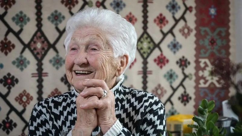 A hosszú élet nyomában: meglepő tényezők befolyásolják a 100 év elérését