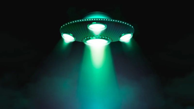 Rejtélyes fények az égen, a szemtanúk döbbenten figyelték a történéseket