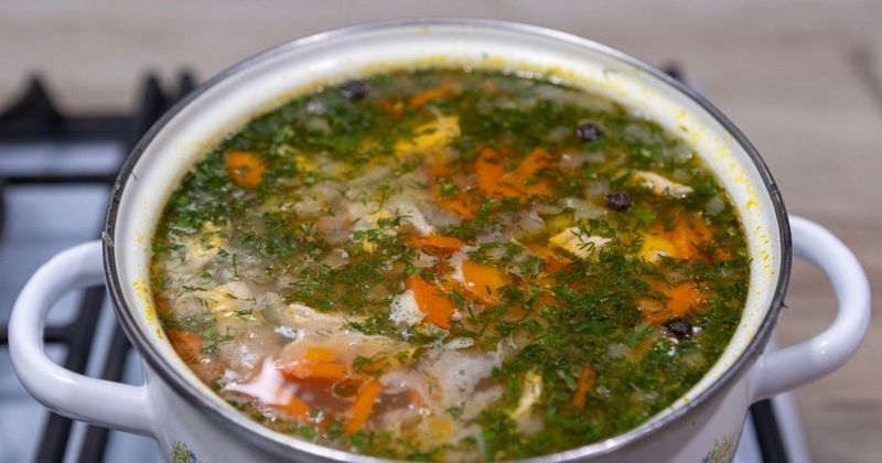 Felfedjük a tökéletes húsleves titkát: Melyik hús a nyerő?