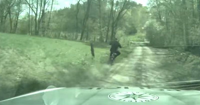 Az utak réme újra lecsapott, a tiltás sem állította meg a vakmerő rollerezőt