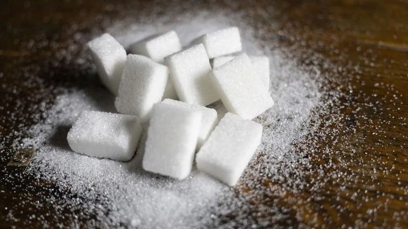 A cukorfogyasztás buktatói: nem csak a túlzott édesség árt, de a teljes megvonásnak is lehetnek meglepő következményei