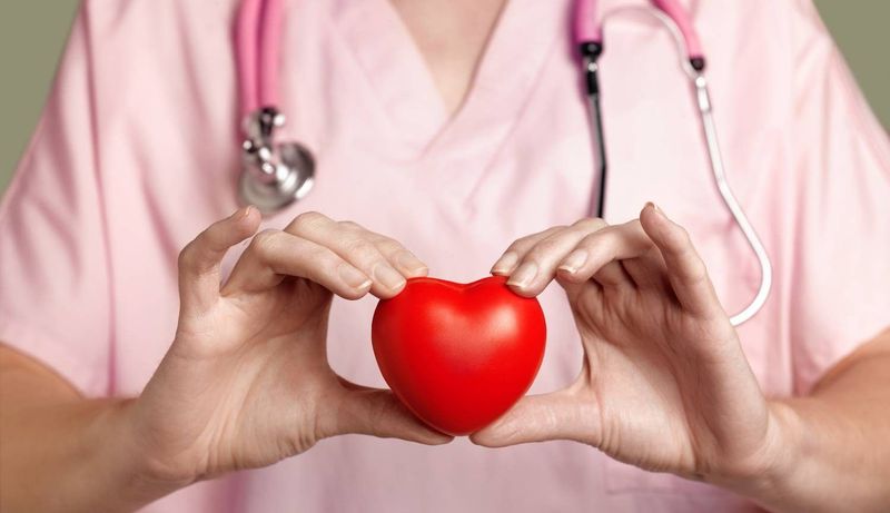 A kardiológus szerint ezek az esti szokások veszélyeztethetik a szív egészségét