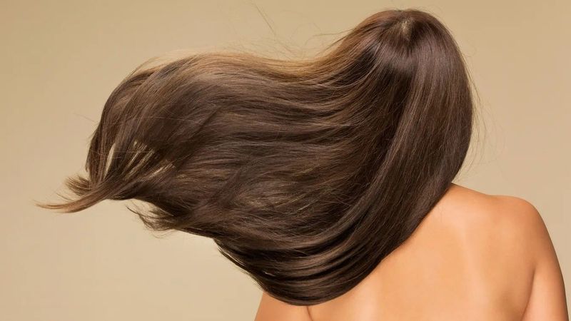 Három hajnövesztő módszer, amelyekkel a hajad látványosan gyorsabban nőhet