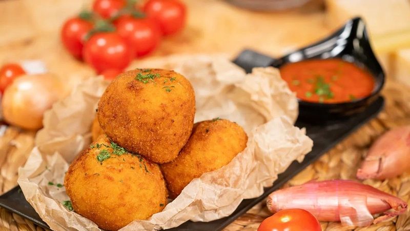 Fedezd fel Szicília titkát: így lesz tökéletes az arancini!