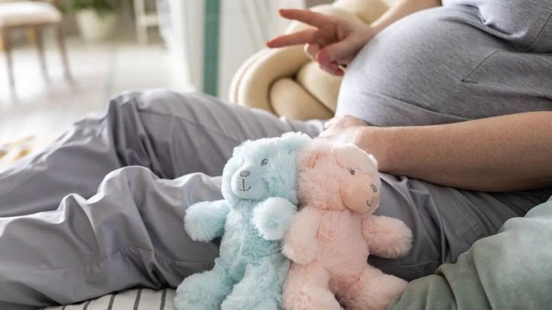 Soha nem látott eset: egy nő méhében két teljesen különböző gyermek fejlődött egyszerre
