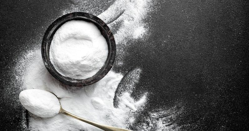 Fedezd fel a szódabikarbóna hihetetlen erejét az ágy alatt!