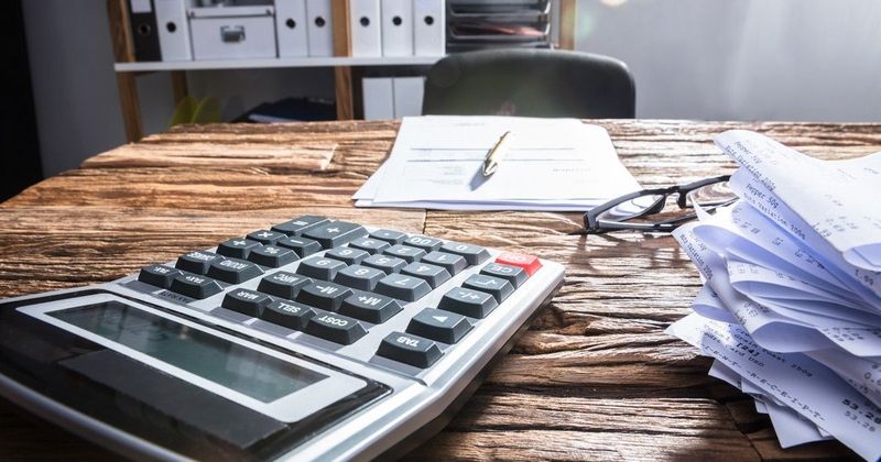 NAV figyelmeztet: Ne fizess feleslegesen! Így spórolhatsz a járulékokon