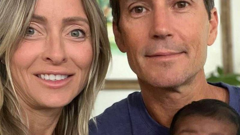 Egy lombikcsere mindent felülírt: Tiffany Score és Steven Mills családjának megható története új kérdéseket vet fel az élet legnagyobb döntéseiről