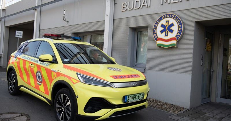 Új korszak a mentésben: elektromos mentőautók érkeztek, de nem a csendességük a lényeg