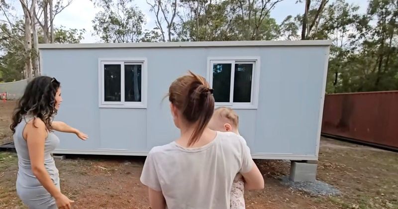 Egy évvel a beköltözés után: így változott meg az olcsó előregyártott ház élete