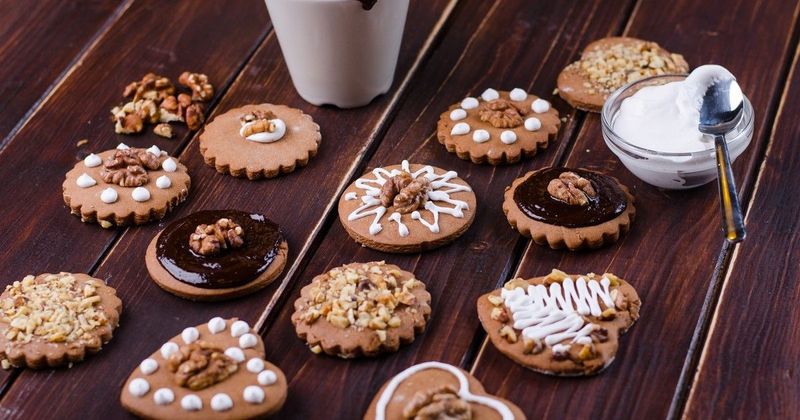 Felejtsd el a várakozást! Íme a titok: azonnal puha mézeskalács recept!