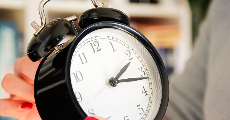 Óraátállítás vége? Meglepő lengyel javaslat rázta meg Európát