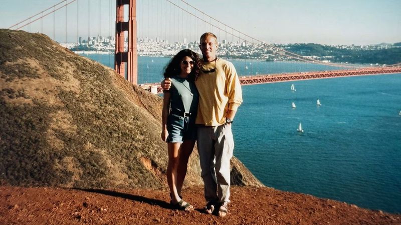 Váratlan telefonhívás fordította meg Nicole életét: 27 év után derült ki, hogy a múlt nem zárult le örökre