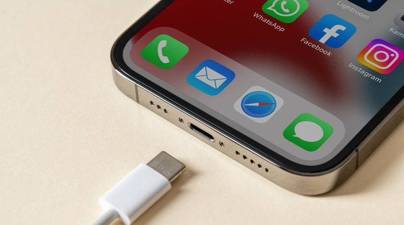 Váratlan figyelmeztetés érkezett az iPhone-tulajdonosoknak, most tényleg érdemes odafigyelniük