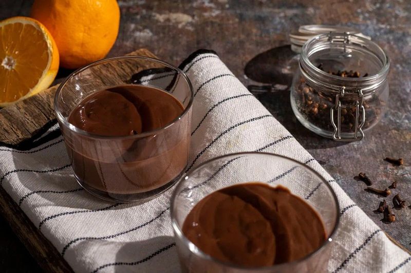 Fedezd fel a karácsony ízeit: Zara és Blanka csokipuding receptje, amit imádni fogsz!