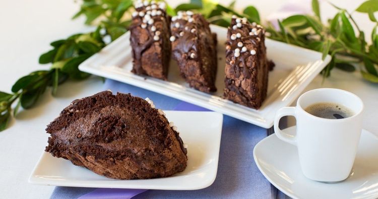 Fedezd fel a francia karácsony titkos csodáját: a Buche de Noel varázsa!