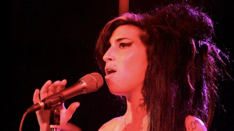 Amy Winehouse tragédiája: volt férje kitálal a sötét múltról!